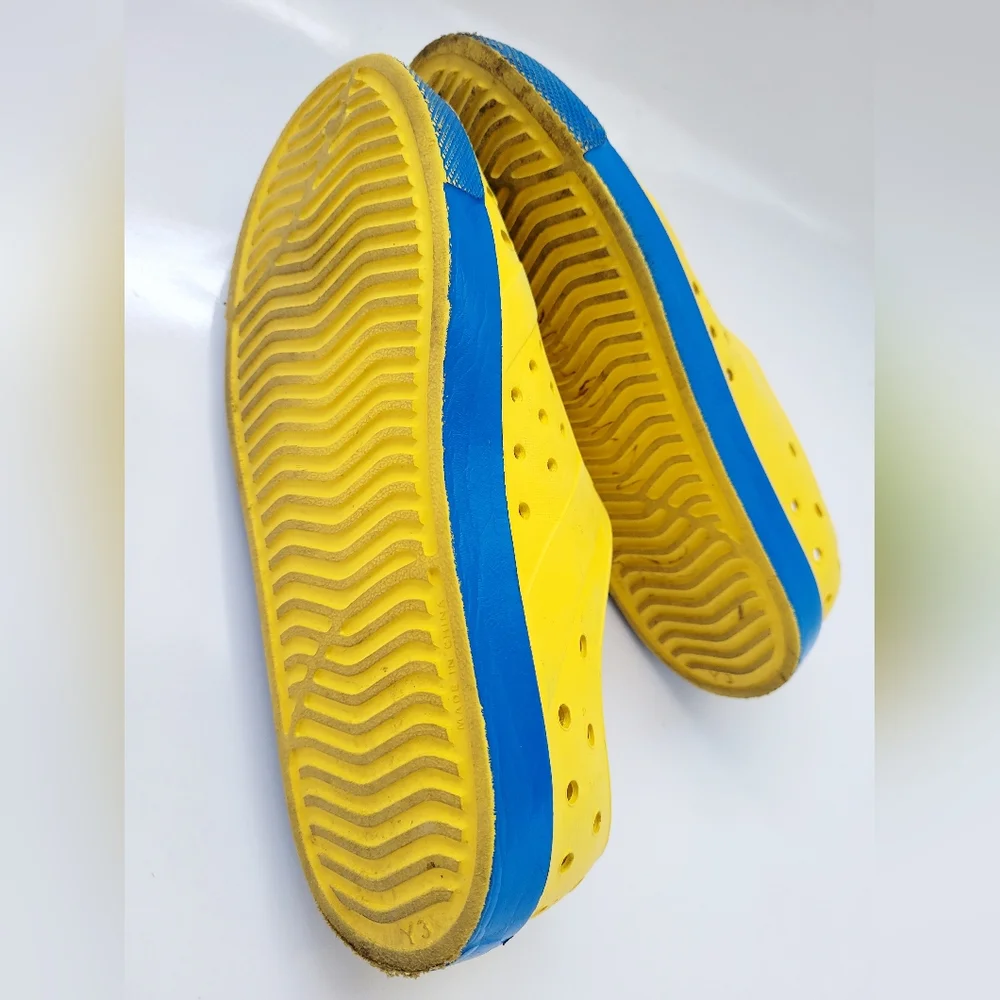 DSG Kid's Water Shoes Slip on Lightweight Perforated EVA Yellow/Blue 3-4Y
